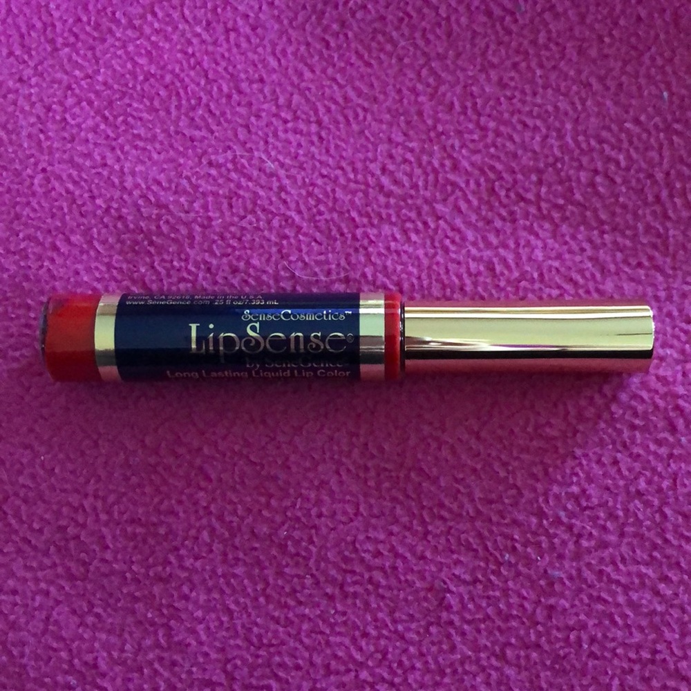 New LipSense Blu Red